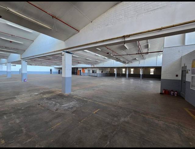 3,762M² WAREHOUSE TO LET IN BENROSE
